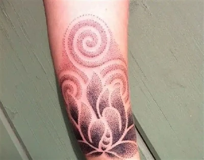 Hvad er en pointillisme-tatovering?