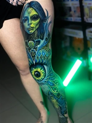 SPARK Tattoo Ink giver fantastisk kunstværk: Levende farvefastholdelse skinne...